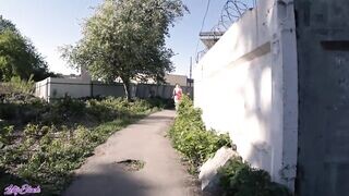 Tinédzser szuka lovagolja a csóka faszát