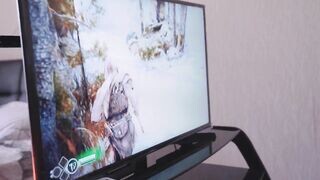 Gamer pipi konzolozás helyett péniszt kap