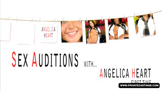 Angelica Heart kicsike pufóka picsája megpakolva