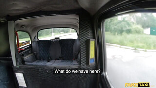 Fake Taxi - Tinédzser nőci jól cumizza a taxist