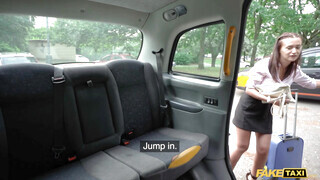 Fake Taxi - Gina Ferocious a csábos csöcsös fiatal