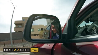 Brazzers - Kendra Lust imádja a termetes dárdát