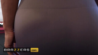 Brazzers - Lisa Ann és Nicolette Shea édeshármasban közösülnek