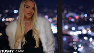 TUSHYRAW - Lana Sharapova a szőrös nunis világos szőke csajszika