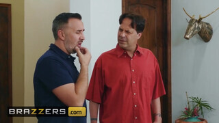 Brazzers - Janice Griffith a szomszéd fószerrel reszel