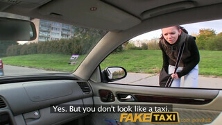 FakeTaxi - zsenge diák pénzért mindenbe belemegy
