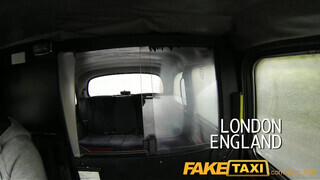 FakeTaxi - vörös rövid hajú szuka szúk pinája