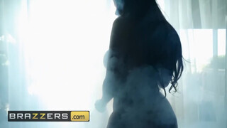 Brazzers - formás szép popós nőci a fürdőkádban