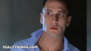 Reality Kings – Lara De Santis segglyukba is engedi