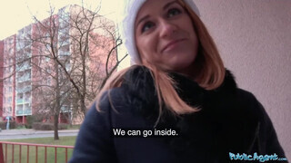 Jenny Manson a bombázó orosz csajszika - Public Agent