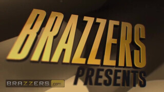 Brazzers - Cherie Deville fiatal palival hancúrozik