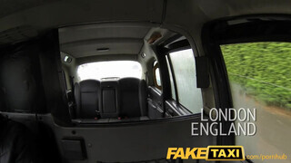 FakeTaxi - óriási tőgyes világos szőke vagina