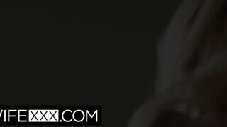 HotwifeXXX - Natalia Queen imádja a gigantikus hímtagot