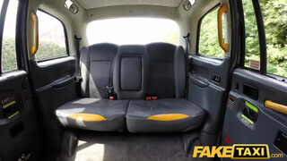 Fake Taxi - Ashleigh Devere a gigantikus csöcsű szuka