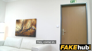 Fake Agent - ártatlan csoki bige és a fütykös esete
