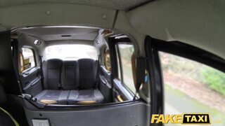Fake Taxi - Julia de Lucia a csábító brazil diáklány