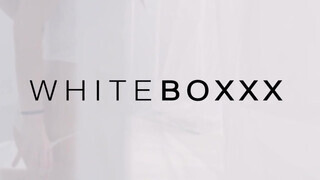 WhiteBoxxx - vadító világos szőke csajszika reggel akar dugni