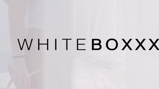 WhiteBoxxx - kicsmellű szuka keményen megkefélve