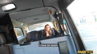Fake Taxi - 18 éves csajszika segg lyukba dugva