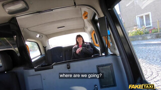 Fake Taxi - Tetkós olasz csajszi megbaszva