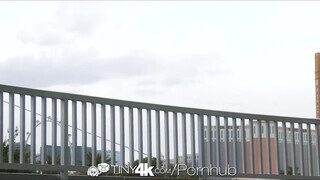 4K HD - Jenna J Ross a sportos fiatal gádzsi