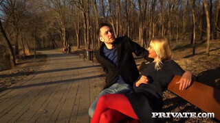 Private com - Zlata Shine a szexy óriási kannás milf