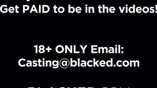 BLACKED - April Olsen kedveli a méretes dákót
