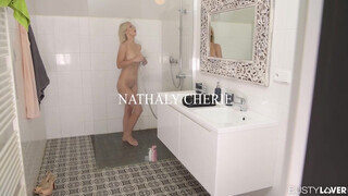 Nathaly Cherie vaginája és segge is megbaszva