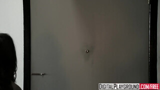 Digital Playground - Raven Alexis a bájos zsenge maca
