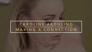 Caroline Ardulino fiatalabb krapekkal kupakol