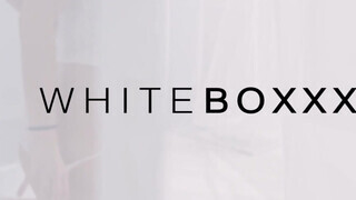 WHITEBOXXX - Anie Darling édeshármasban reszel
