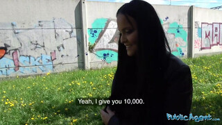 Public Agent - Forró 18 éves néger hajú nőci termetes seggel keményen megkúrelva