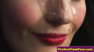 Szenvedélyes csipkés szépség méretes adag arcon