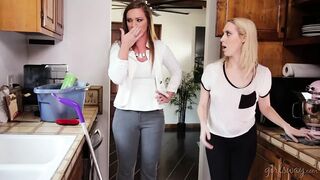 Cadence Lux zsenge takarítónő élvezve csábít a tulajdonost